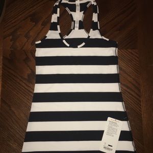 NWT lululemon athletica Cool Racerback Size 6